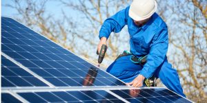 Installation Maintenance Panneaux Solaires Photovoltaïques à Courgoul